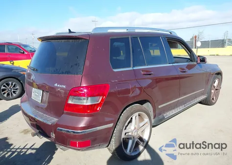 2010 Mercedes-Benz Glk 350 4Matic z USA, uszkodzony, nr VIN WDCGG8HB5AF398863